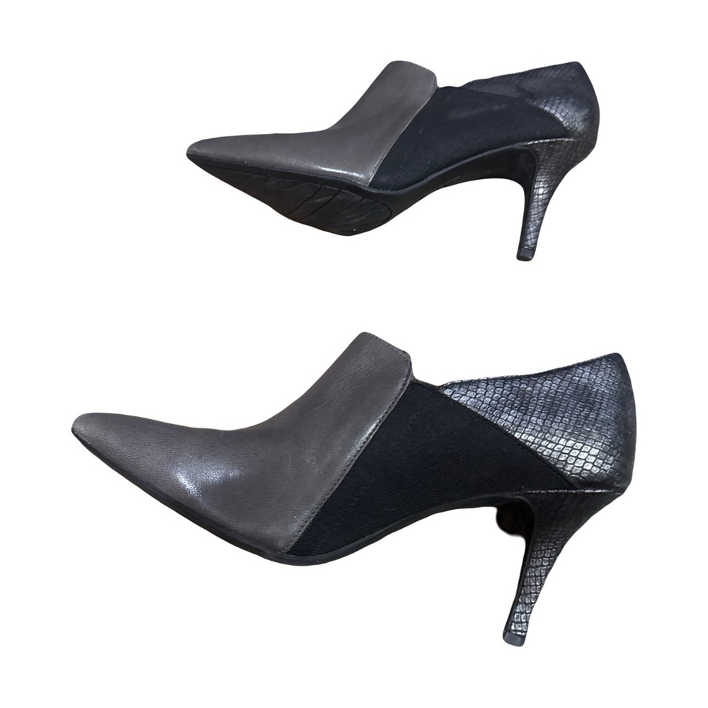 Anne Klein Flex Gray/Black Heels 10